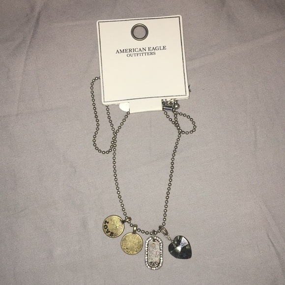 American Eagle new necklace - Picture 2 of 3